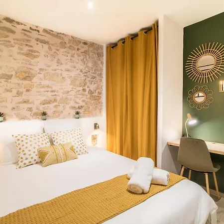 Cosy Nimes-centre Apartamento Nimes