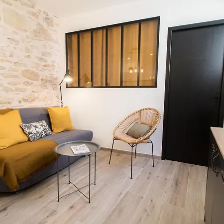 Cosy Nimes-centre *