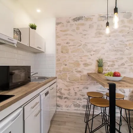 Cosy Nimes-centre Nimes