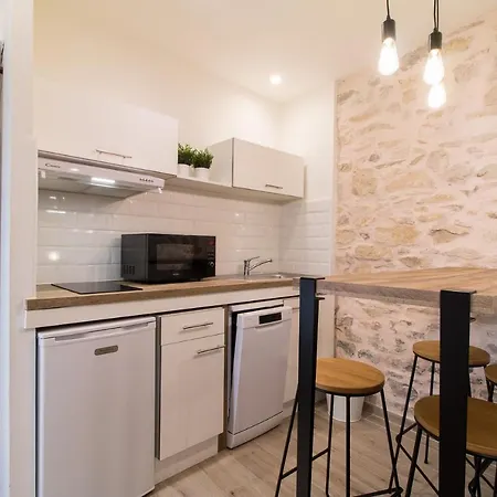 Cosy Nimes-centre Apartament Nîmes